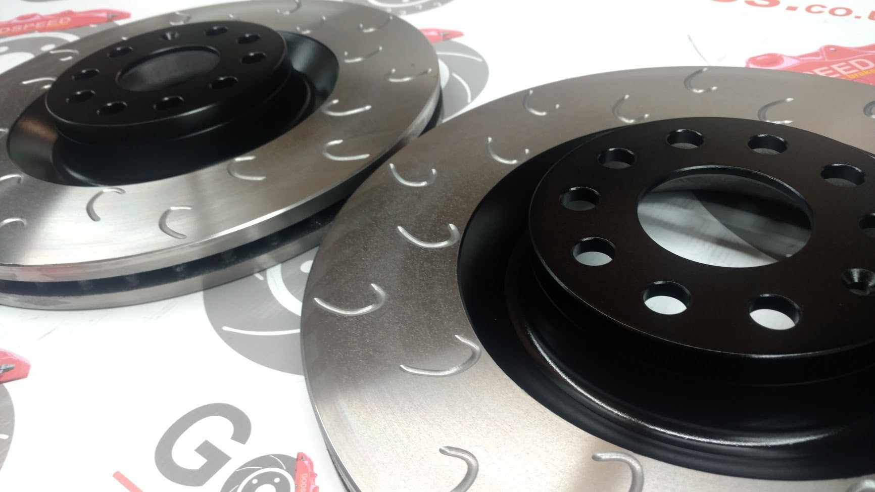 Golf 7 R Front G Hook Discs
