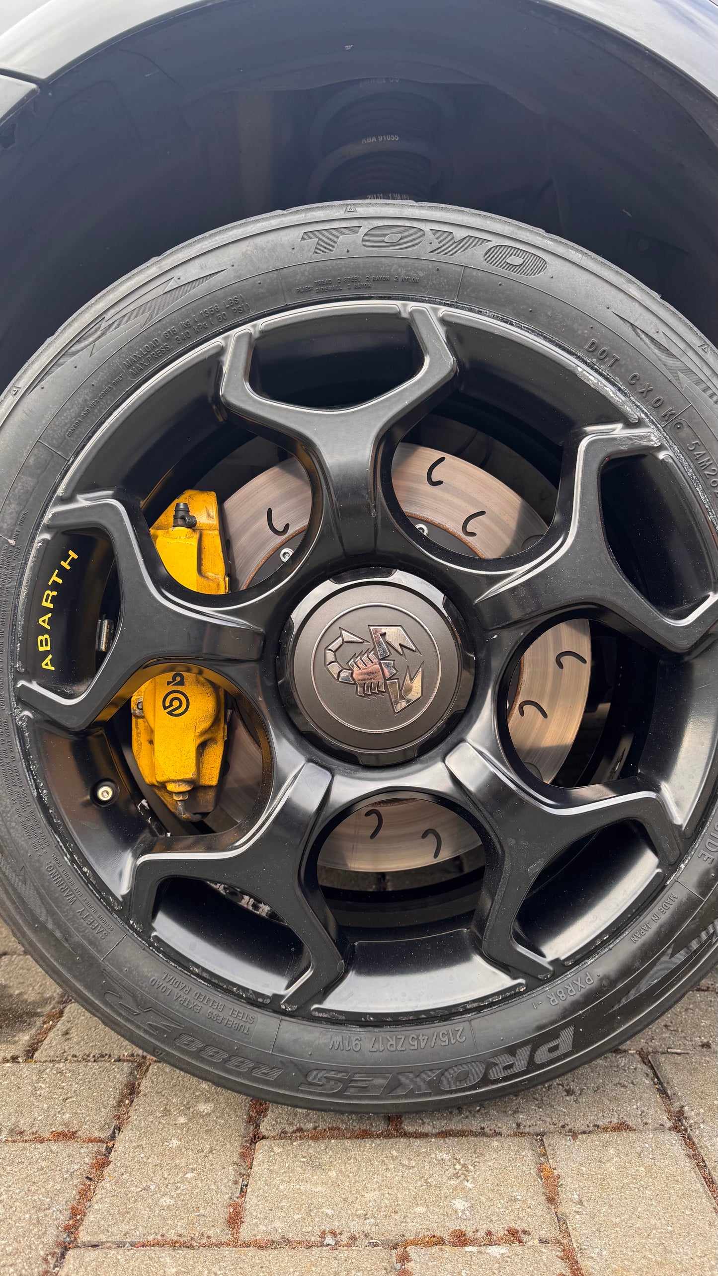 Abarth Punto 330mm Disc and Bell Conversion